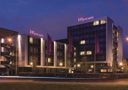 荷蘭-格羅寧根馬提尼廣廣場美居酒店